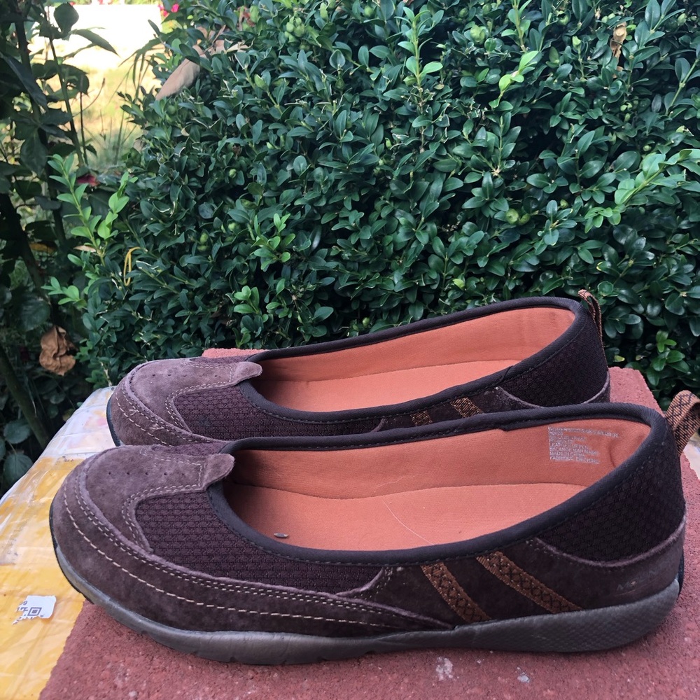 Mountrek Wonder Retreat Women’s Brown Suede Athletic Shoes Size 8